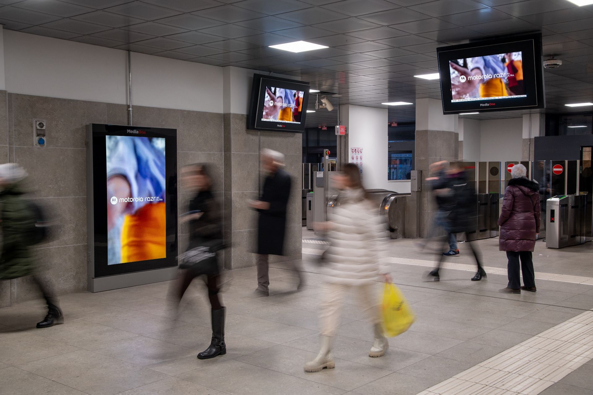 Schermi Onetv e mupi digitali in stazione